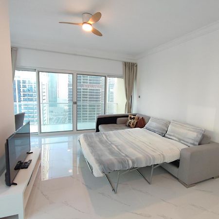 One Bedroom Apartment With Pool & Gym Near Marina Ντουμπάι Εξωτερικό φωτογραφία