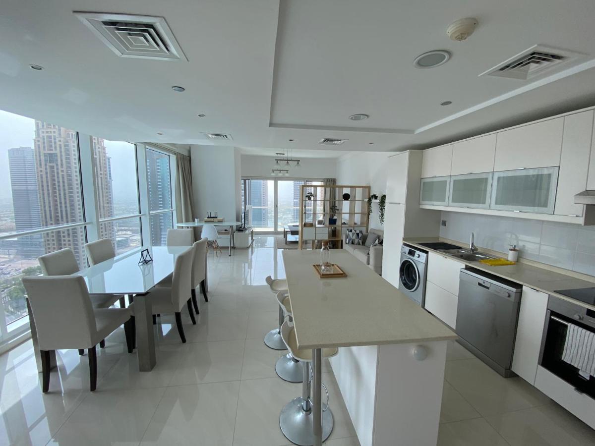 One Bedroom Apartment With Pool & Gym Near Marina Ντουμπάι Εξωτερικό φωτογραφία