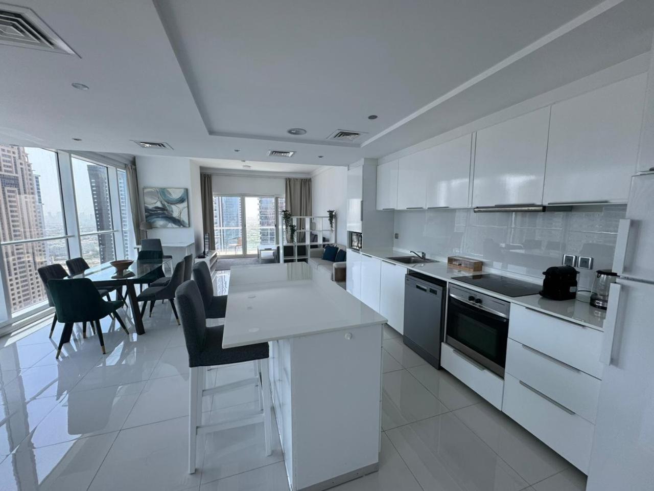 One Bedroom Apartment With Pool & Gym Near Marina Ντουμπάι Εξωτερικό φωτογραφία